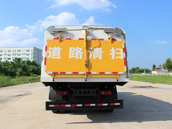 東風天錦干掃車（國五）
