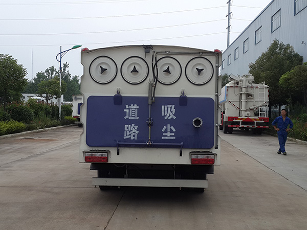 五十鈴吸塵車（國V）