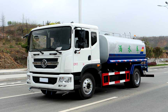 怎樣排除灑水車(chē)柴油機(jī)過(guò)早、過(guò)遲的噴油現(xiàn)象？
