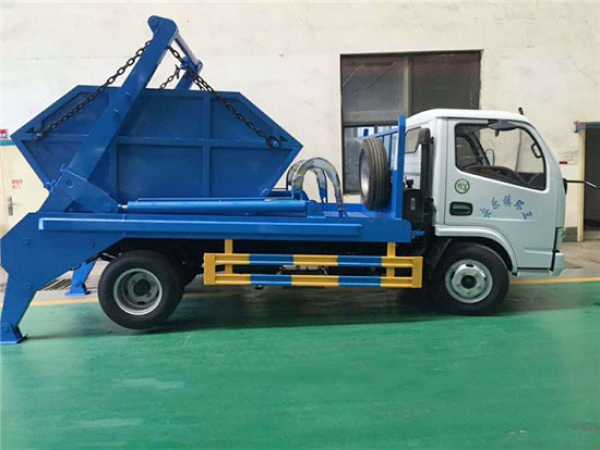 東風(fēng)小多利卡擺臂式垃圾車(chē)（藍(lán)牌5方）