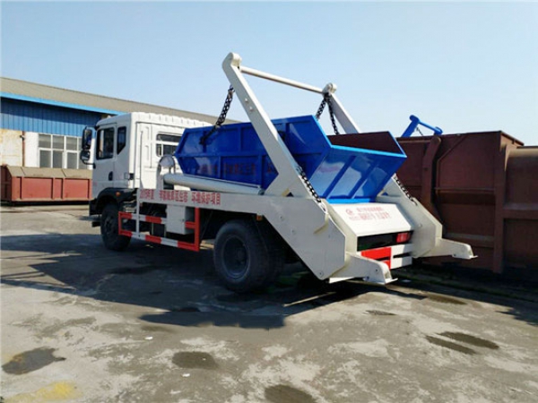 東風(fēng)多利卡D9擺臂式垃圾車(8-10方）